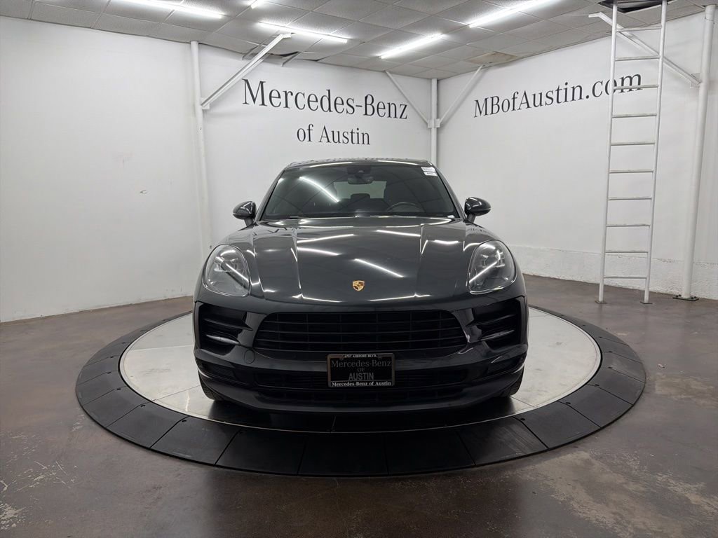 Used 2020 Porsche Macan AWD/4WD image 2