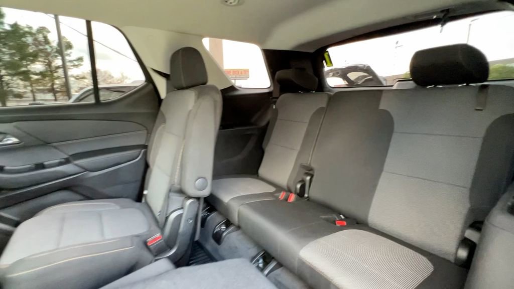 Used 2019 Chevrolet Traverse LT image 37