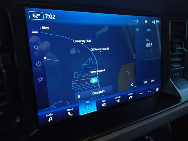 Used 2022 Ford Bronco Everglades image 30