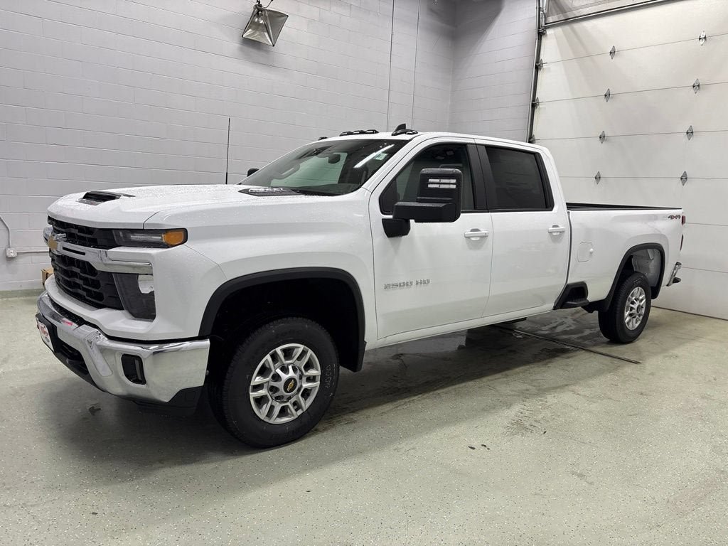 New 2026 Chevrolet Silverado 2500 LT AWD/4WD image 9