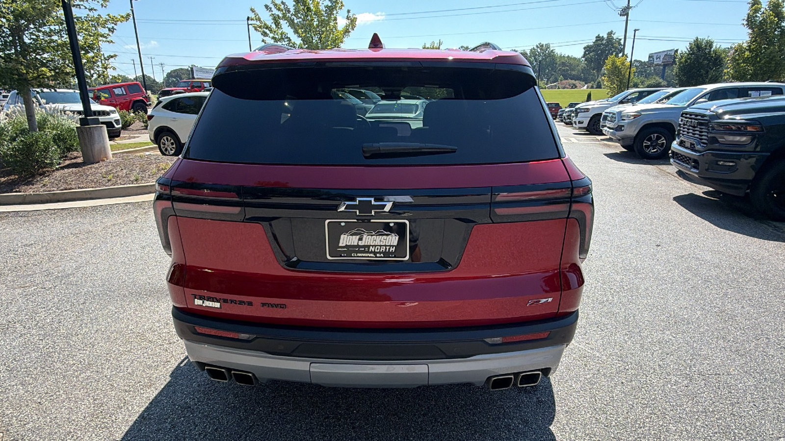 Used 2025 Chevrolet Traverse Z71 w/ Driver Confidence Package AWD/4WD image 9