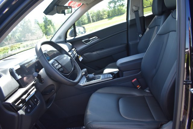 New 2026 Kia Sportage EX FWD image 22
