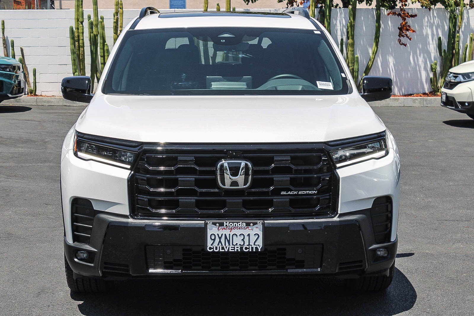 Used 2026 Honda Pilot Black Edition image 2