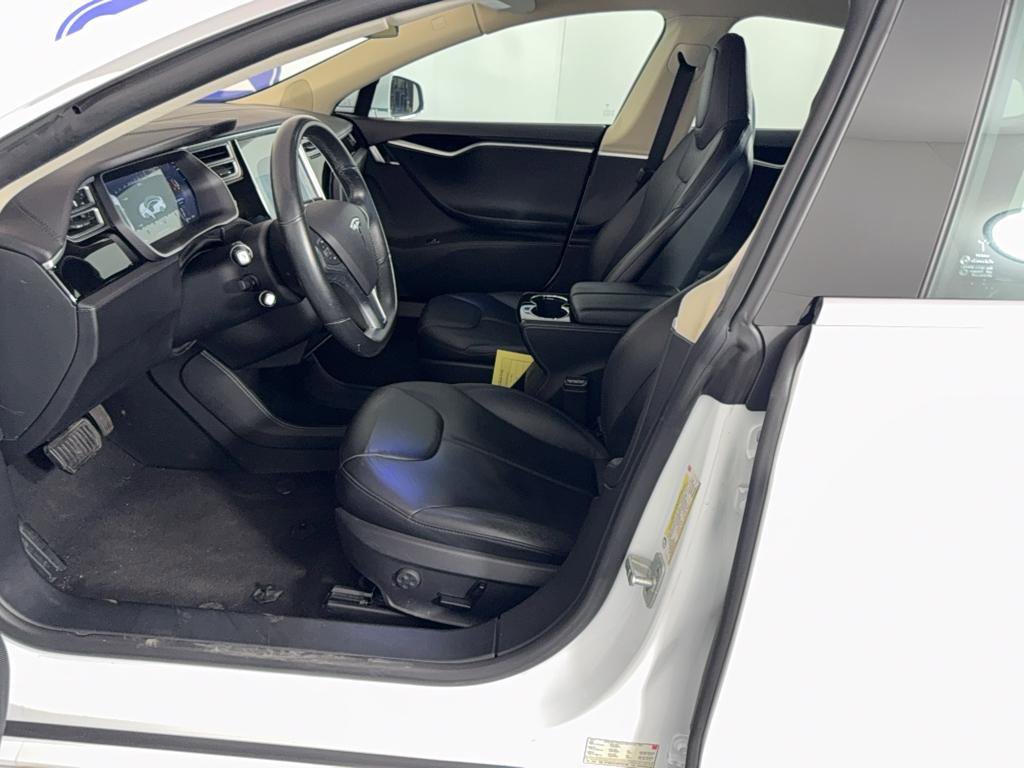 Used 2014 Tesla Model S 85 image 23