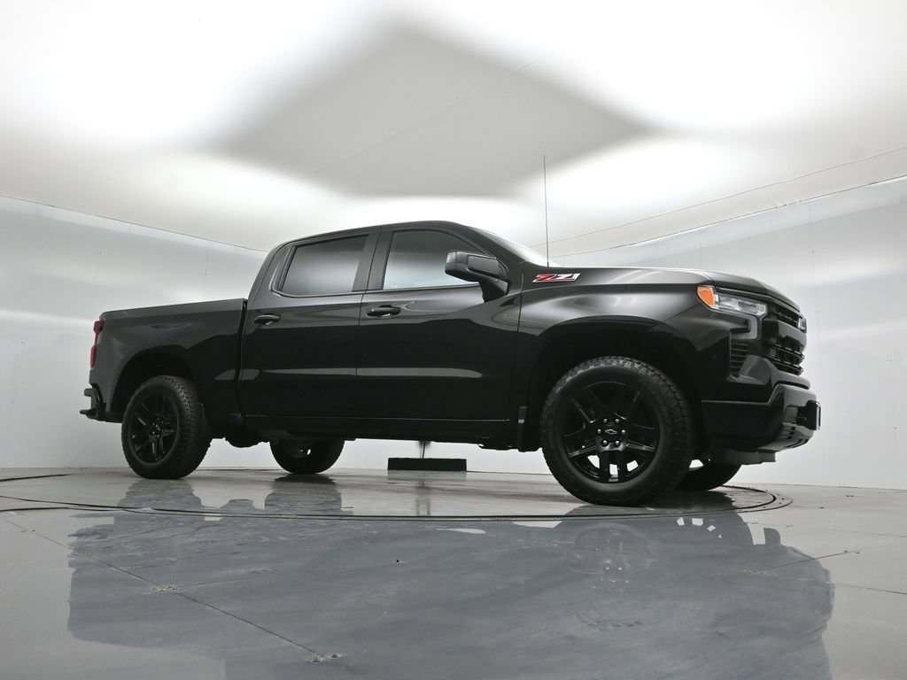 Used 2024 Chevrolet Silverado 1500 RST w/ Z71 Off-Road Package image 4
