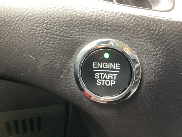 Used 2024 Ford Edge SEL image 25