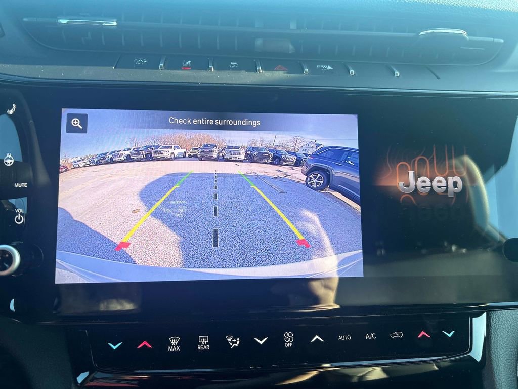 New 2026 Jeep Grand Cherokee Limited image 8