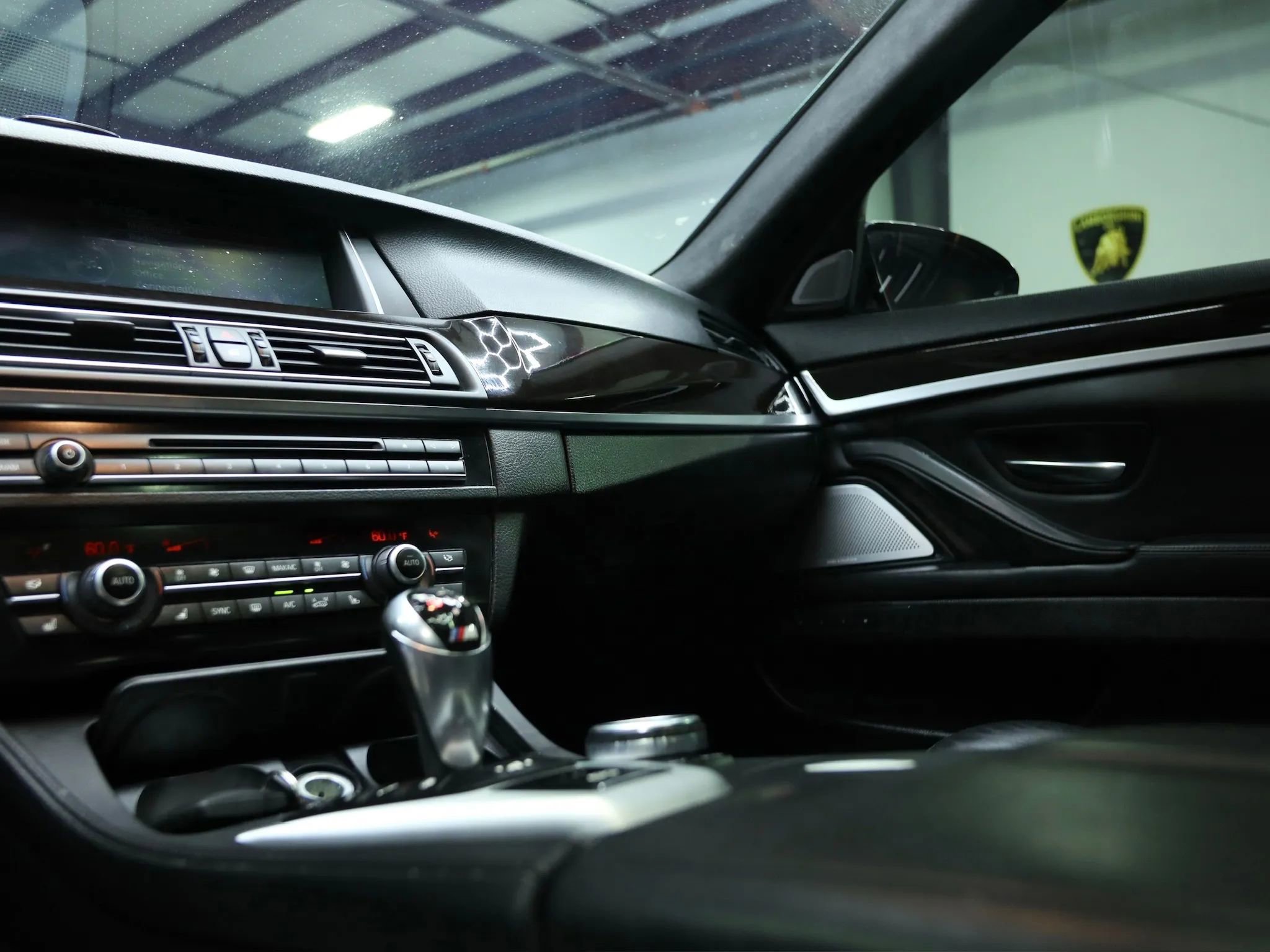 Used 2014 BMW M5 image 22