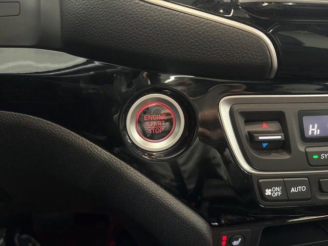 Used 2025 Honda Ridgeline Black Edition image 40