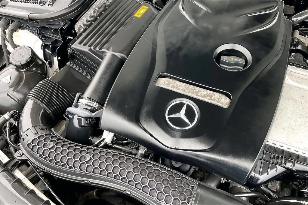 Used 2018 Mercedes-Benz E 300 image 33