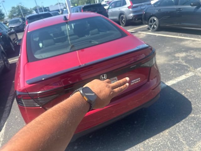 Used 2024 Honda Accord Sport image 6