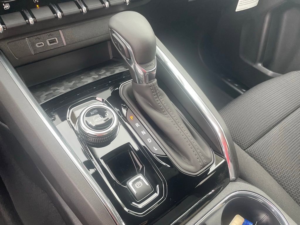 New 2026 GMC Canyon Elevation w/ Convenience Package image 18