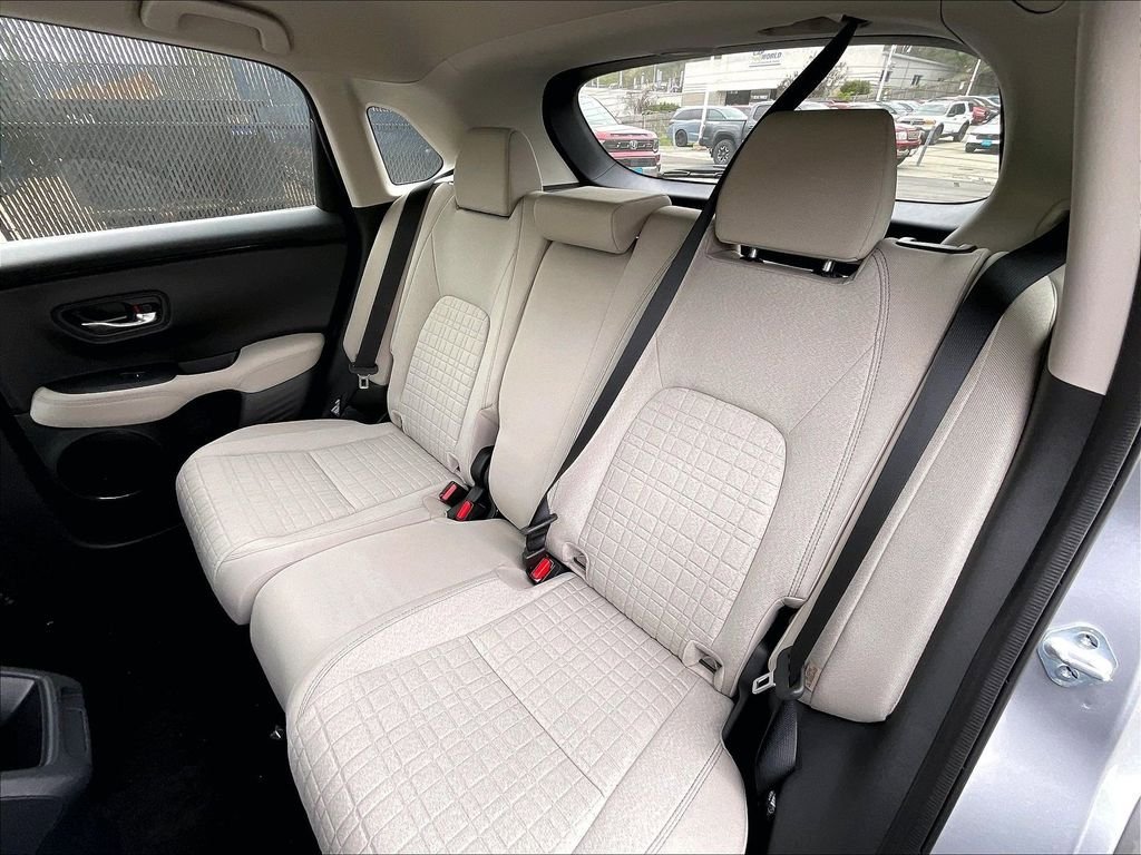 New 2026 Honda HR-V LX image 15