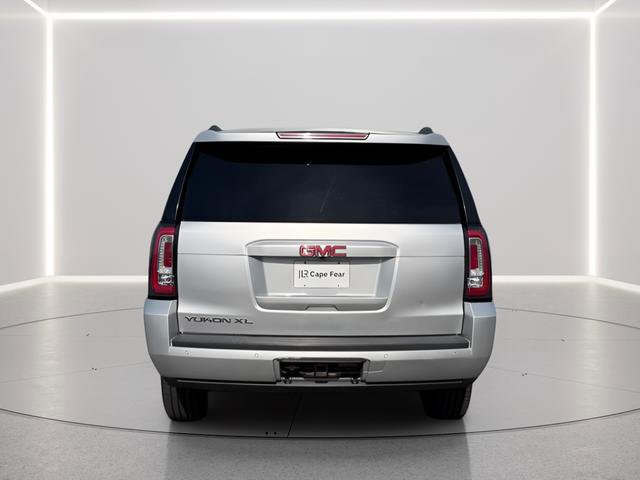 Used 2017 GMC Yukon XL SLT image 4