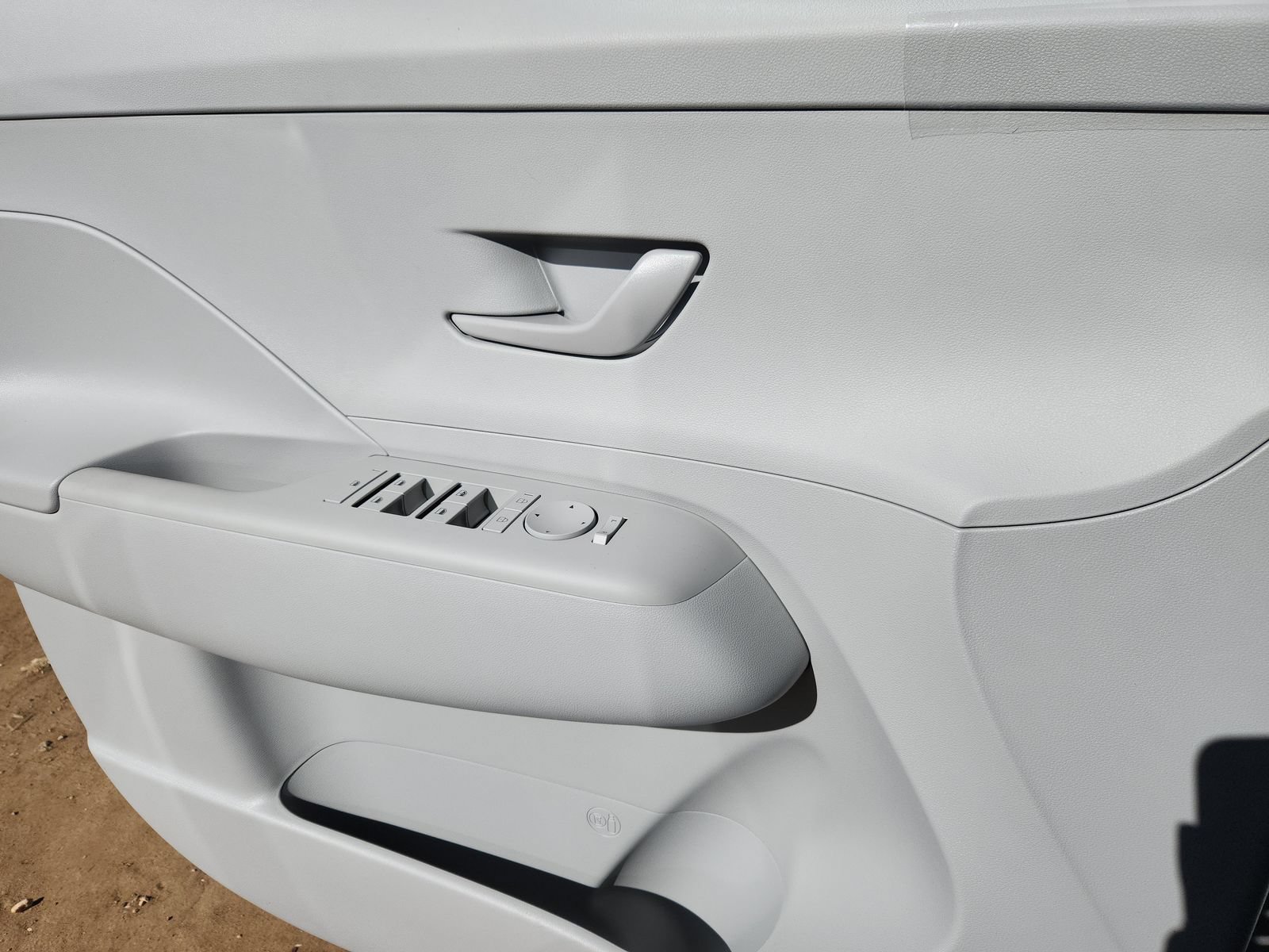 Certified 2026 Hyundai Kona SE AWD/4WD image 9