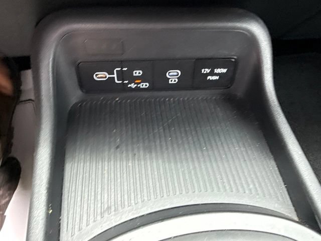 Used 2025 Hyundai Kona SEL AWD/4WD image 39