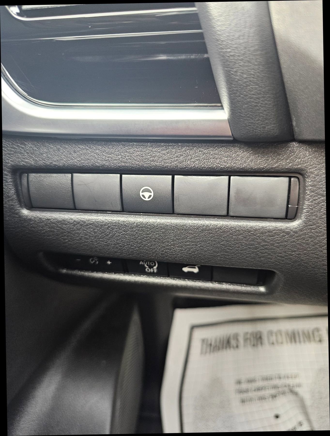 Used 2023 Nissan Rogue SL image 20