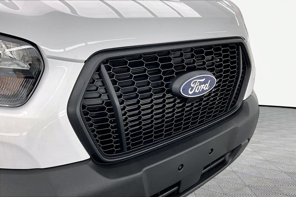 Used 2026 Ford Transit 150 Low Roof RWD image 29