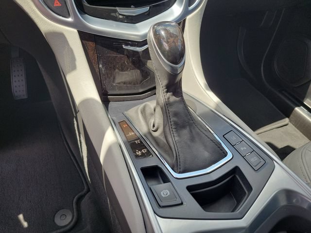 Used 2015 Cadillac SRX Luxury w/ Driver Awareness Package FWD image 19
