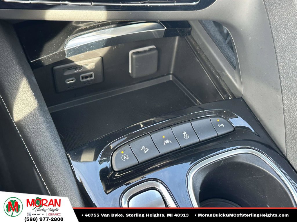 Certified 2023 Buick Envision Essence w/ Technology Package I AWD/4WD image 31