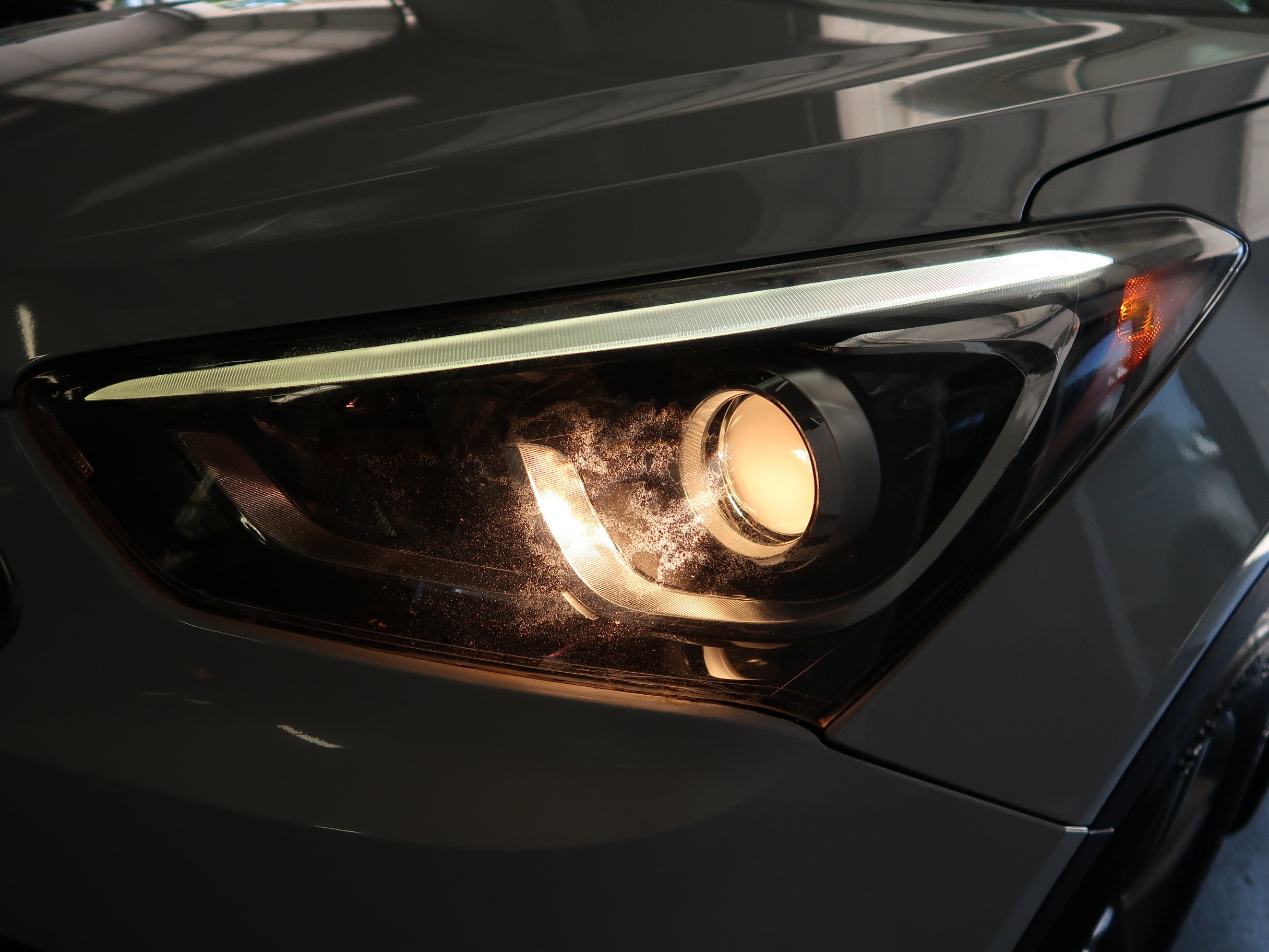 Used 2018 Hyundai Santa Fe Sport w/ 2.4L Tech Package 04 FWD image 43