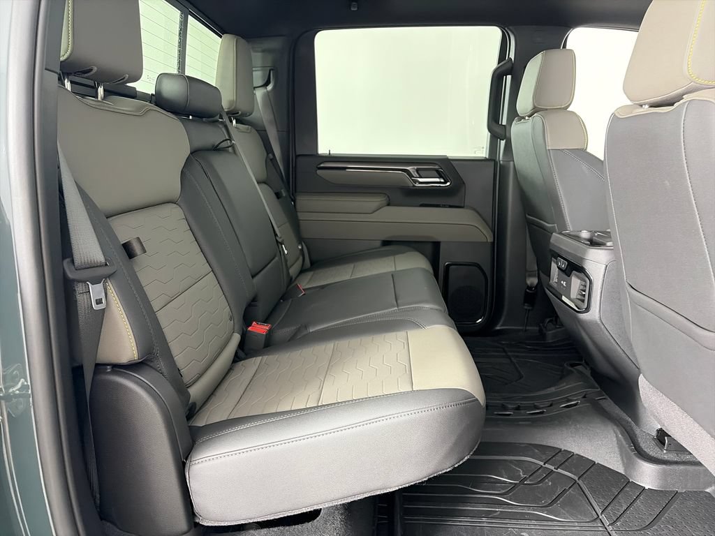 Used 2026 Chevrolet Silverado 2500 ZR2 w/ LPO, Dark Essentials Package AWD/4WD image 29