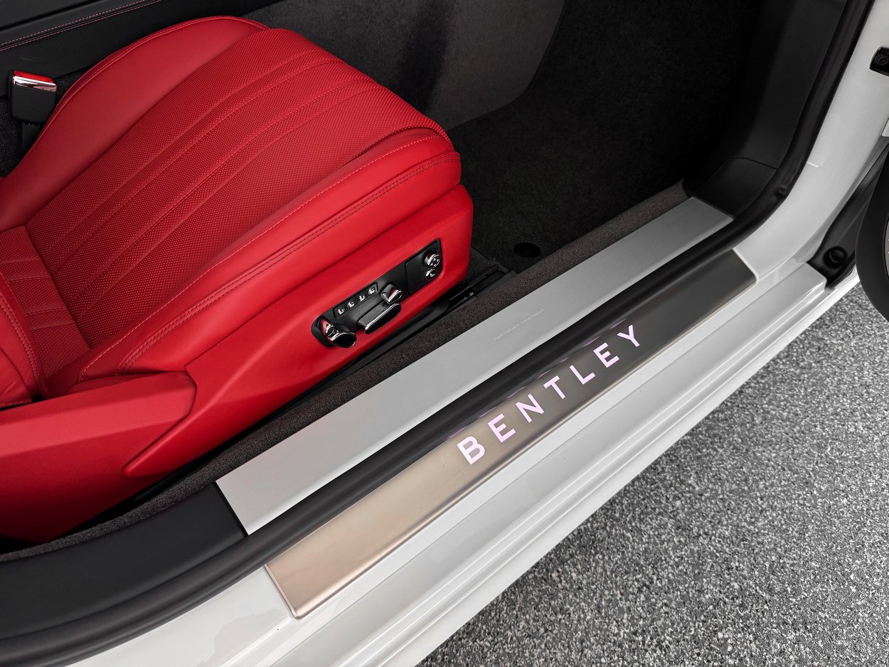 New 2026 Bentley Continental GT image 26