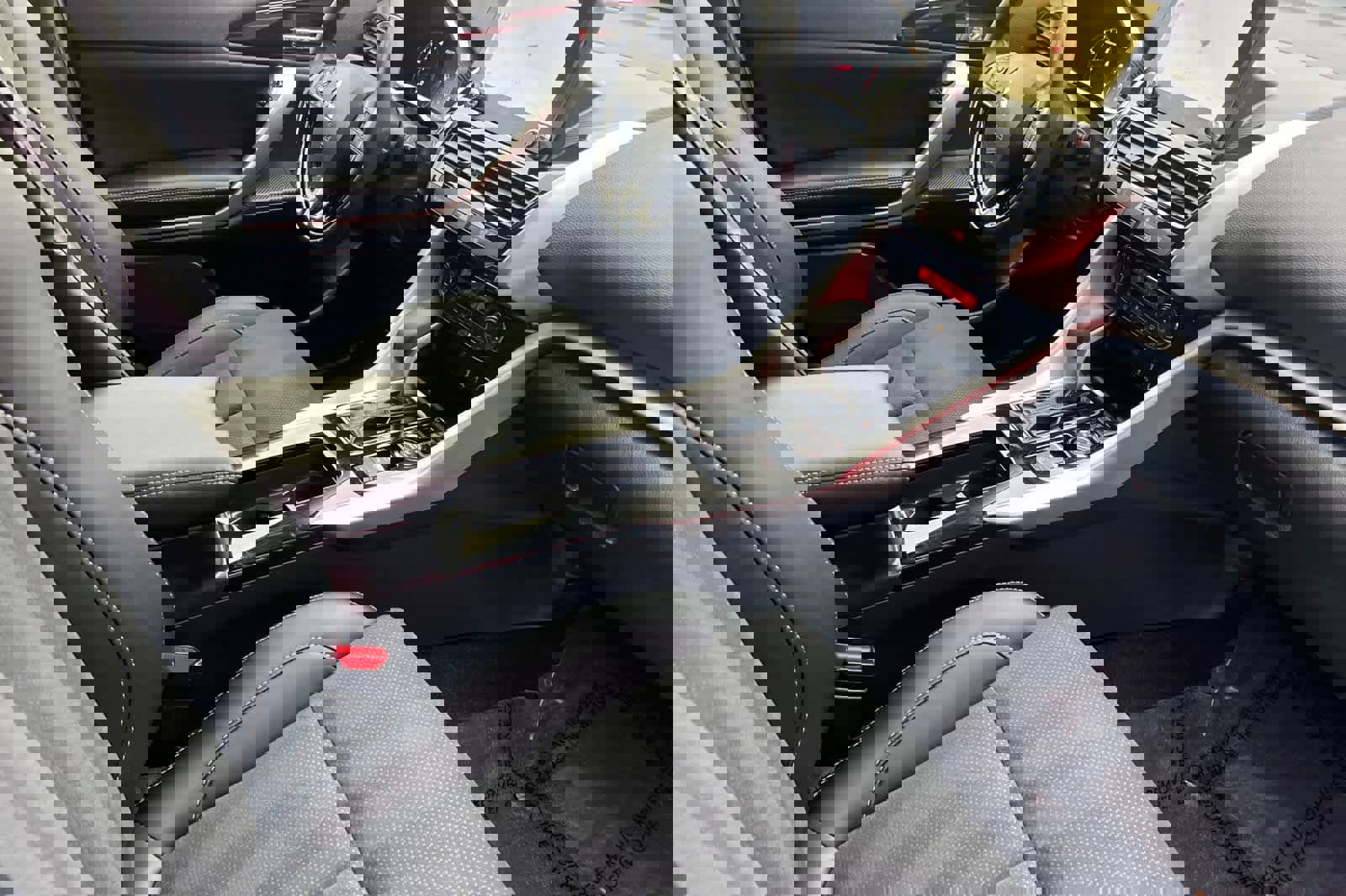 Used 2025 Mitsubishi Eclipse Cross SE image 19