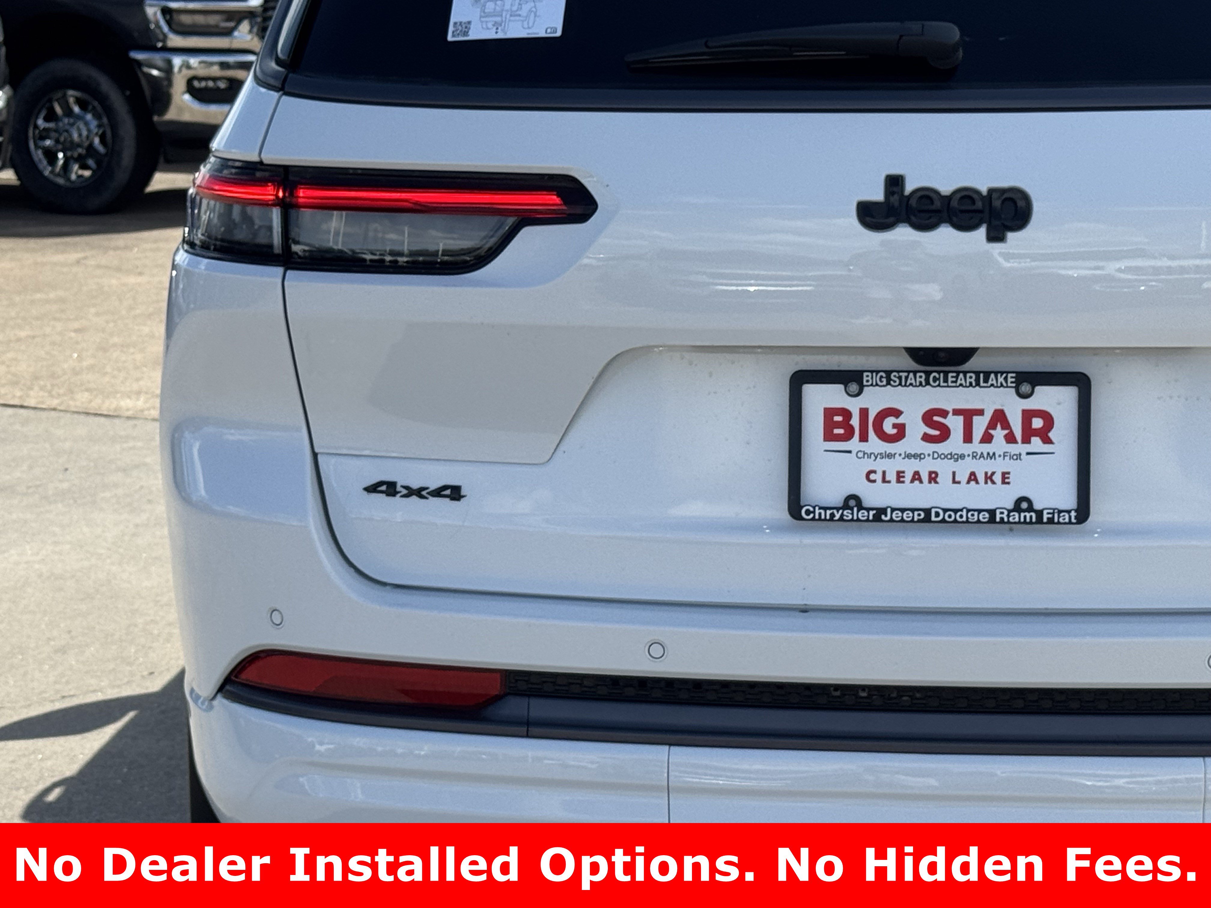 New 2026 Jeep Grand Cherokee L Summit w/ Obsidian Package AWD/4WD image 11
