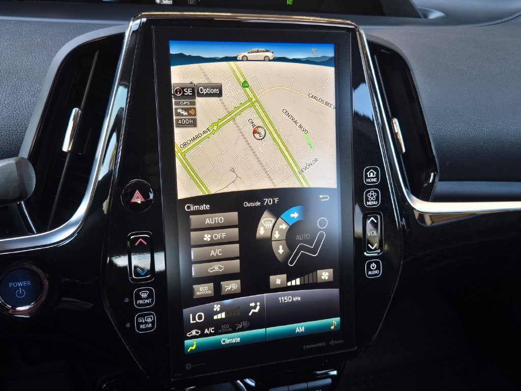 Used 2022 Toyota Prius Prime XLE FWD image 16