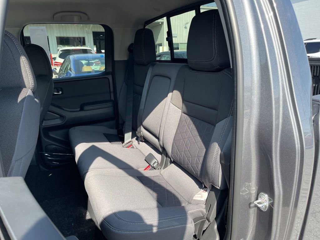 New 2026 Nissan Frontier SV w/ All-Weather Content Package image 18