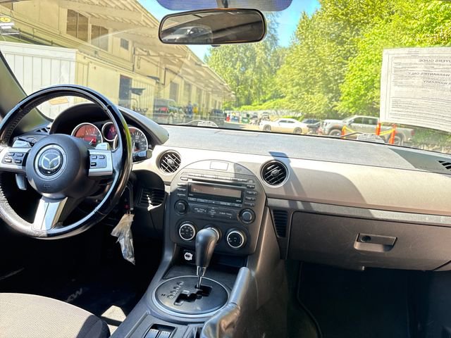 Used 2012 MAZDA MX-5 Miata Sport RWD image 11