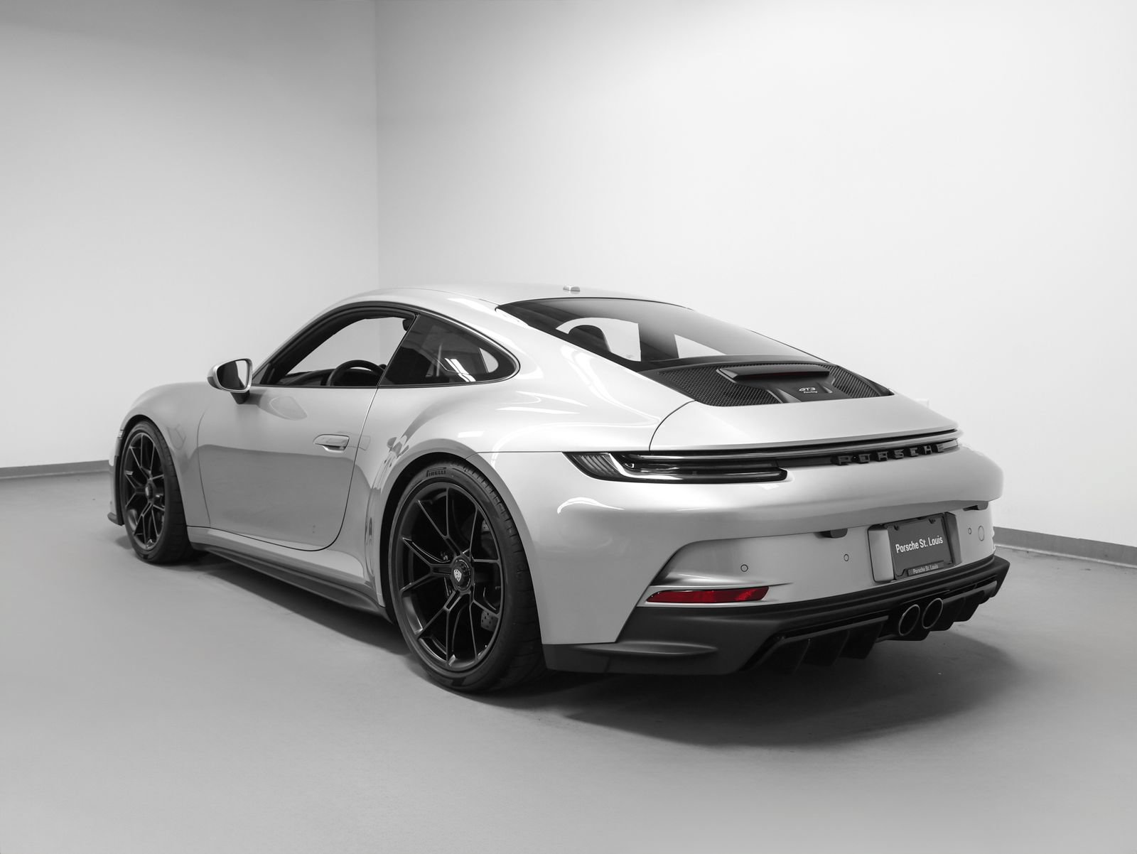 Certified 2022 Porsche 911 GT3 RWD image 3