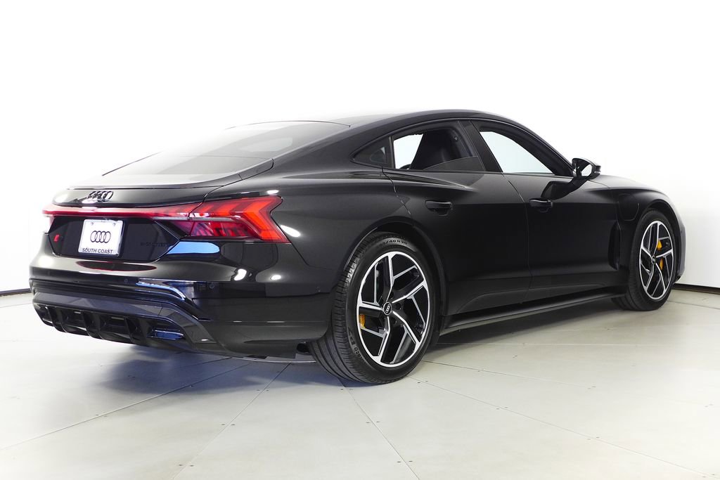 Used 2023 Audi RS e-tron GT w/ Carbon Performance Package image 6