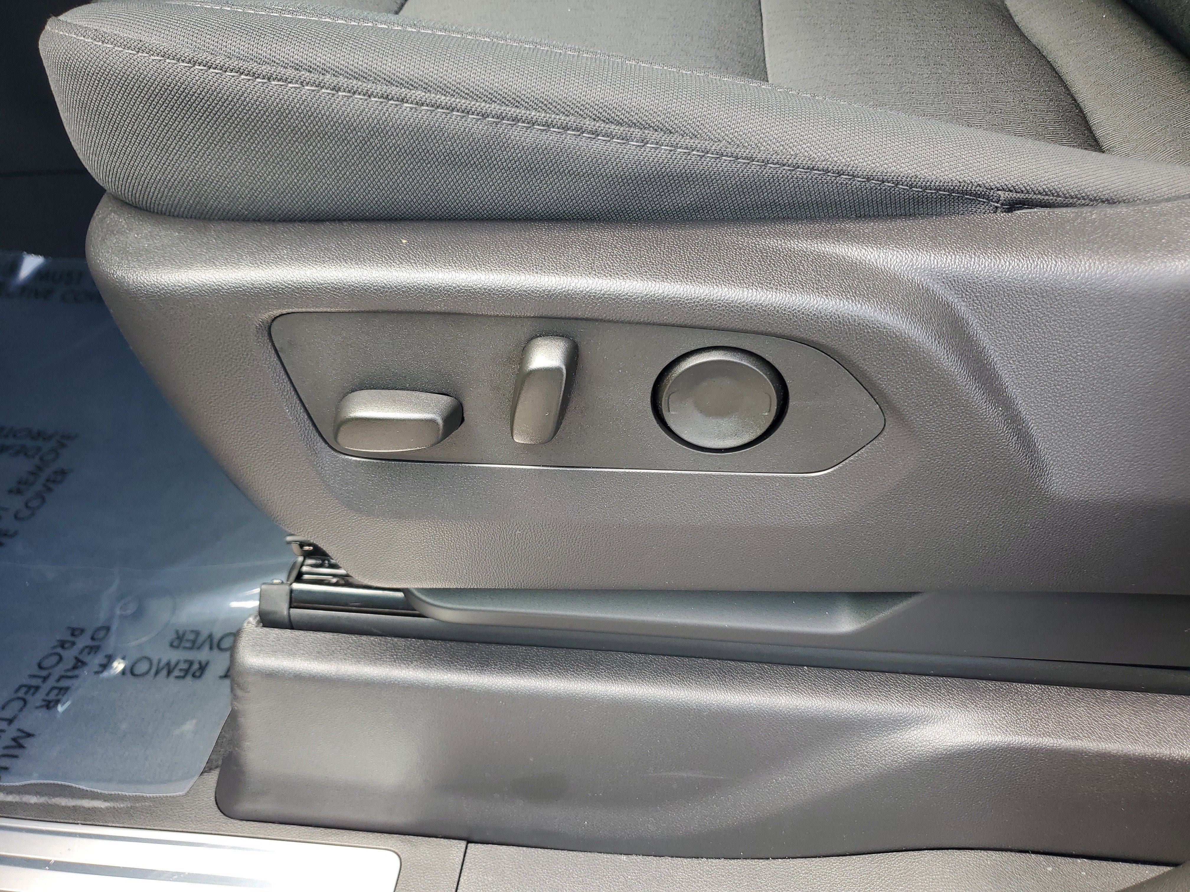 Used 2025 Chevrolet Silverado 1500 LT Trail Boss image 12