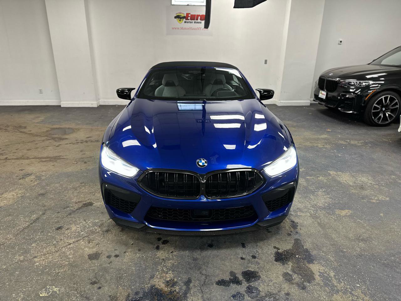 Used 2022 BMW M8 Competition image 4