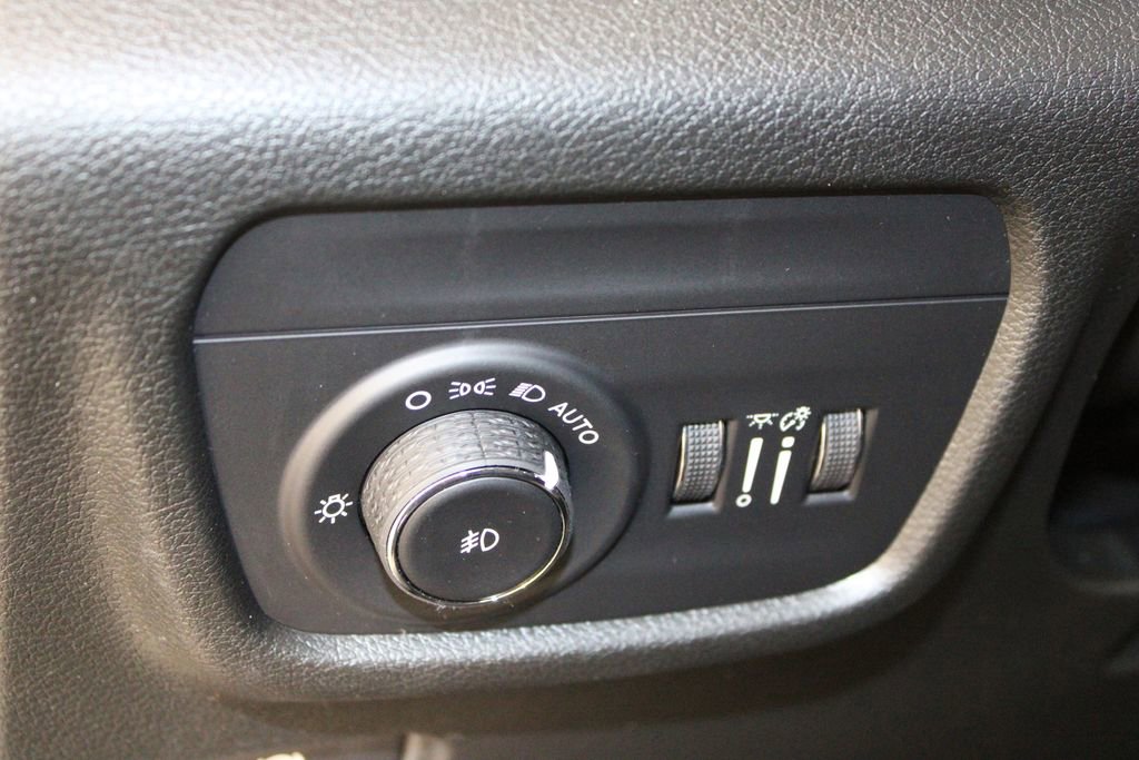 New 2025 Jeep Grand Cherokee Limited image 19