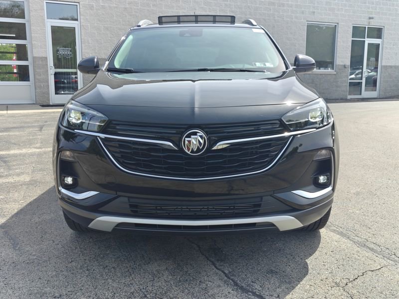 Used 2022 Buick Encore GX Essence w/ Experience Buick Package AWD/4WD image 2