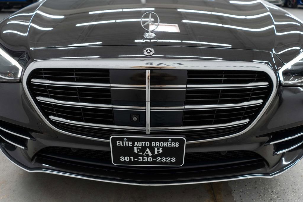 Used 2022 Mercedes-Benz S 500 4MATIC w/ AMG Line Package image 48