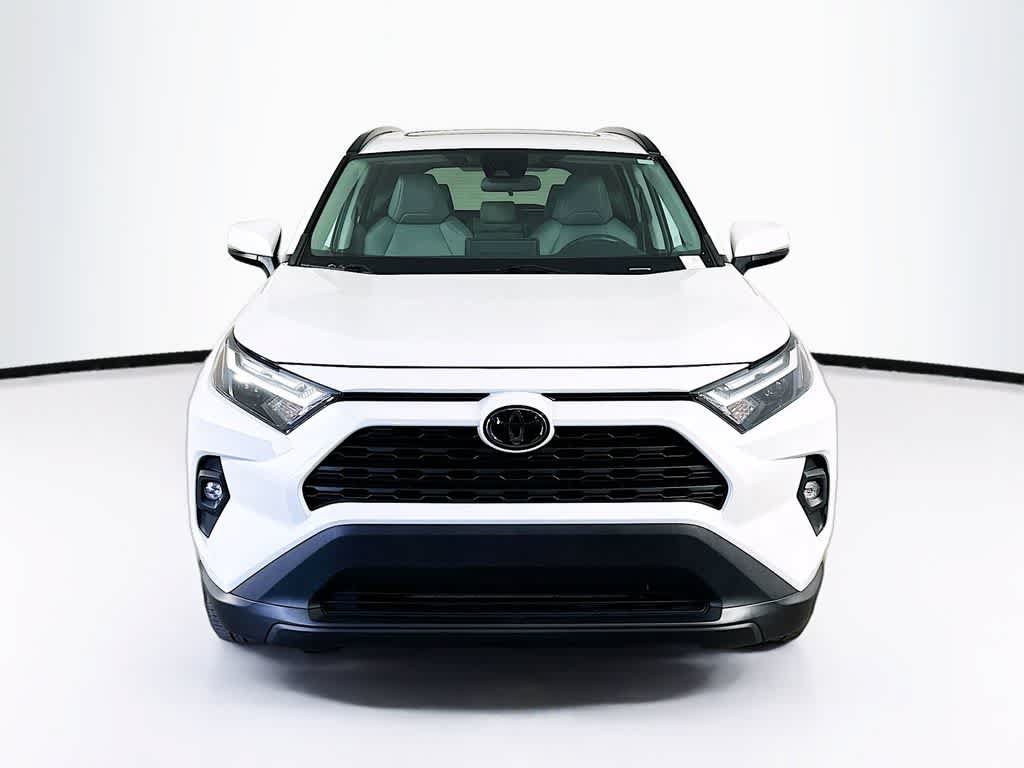 Used 2023 Toyota RAV4 XLE Premium AWD/4WD image 6