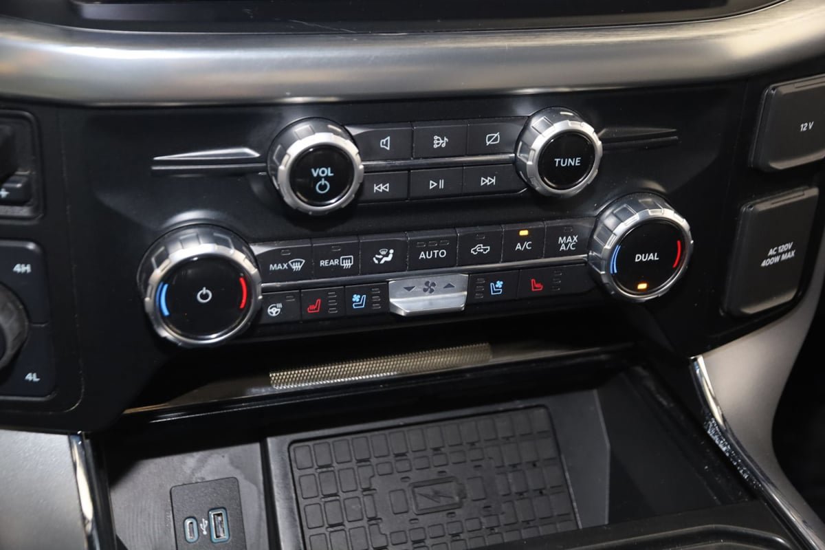 Used 2023 Ford F150 Lariat w/ Equipment Group 502A High AWD/4WD image 31