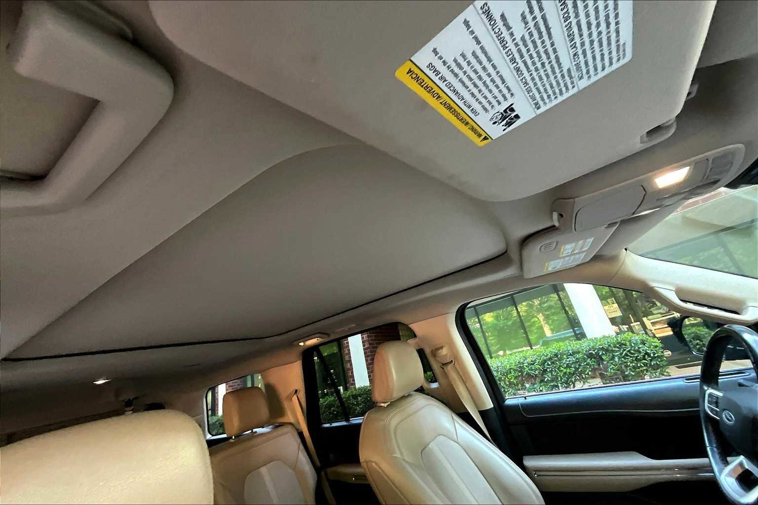 Used 2023 Ford Expedition Limited image 25