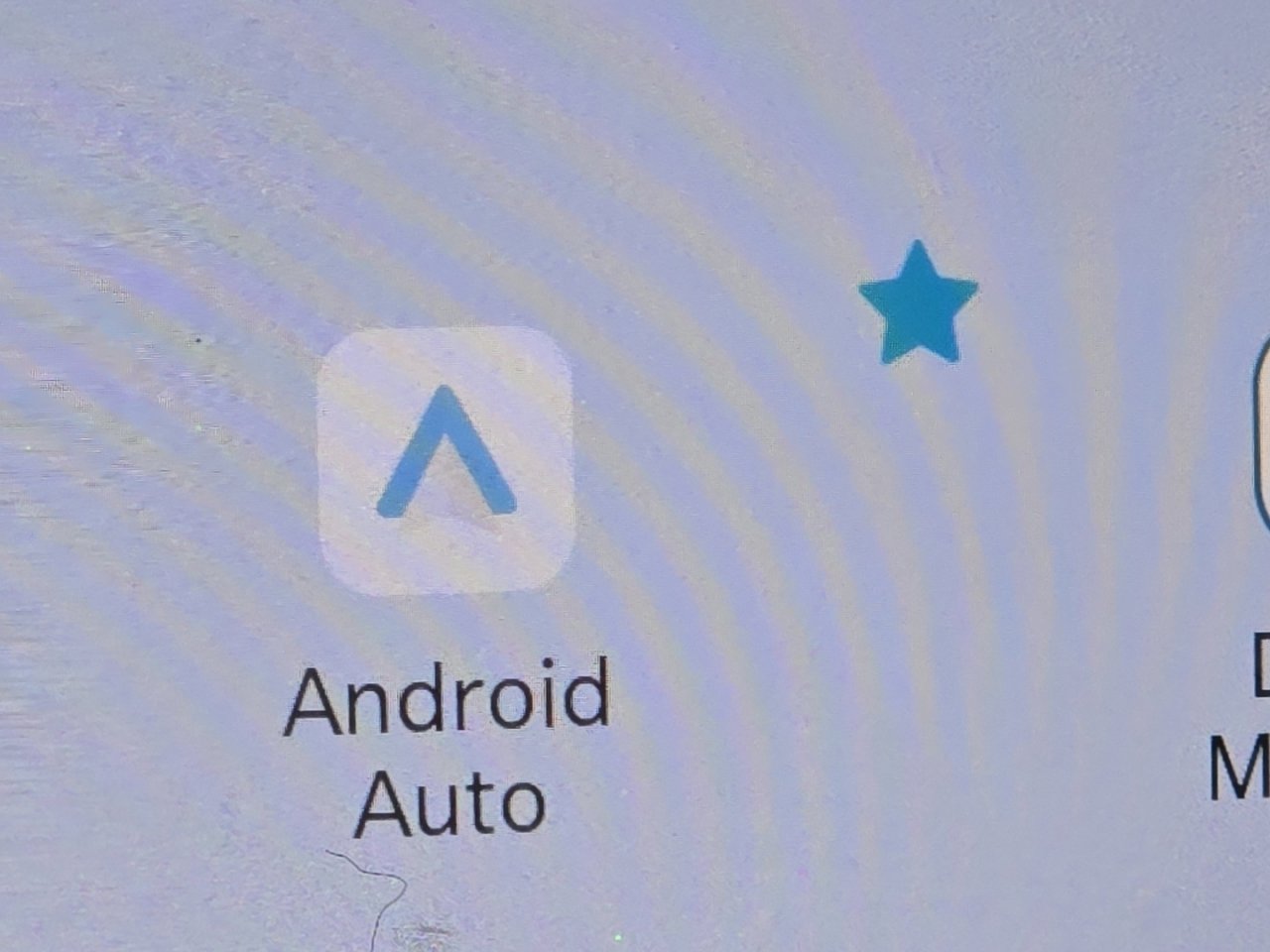 Used 2022 Chrysler Pacifica Limited w/ Uconnect Theater Family Group image 5