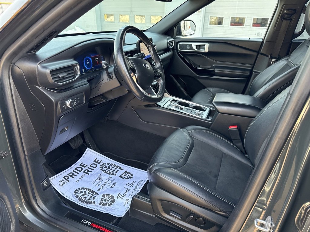 Used 2022 Ford Explorer ST w/ ST Street Pack image 20