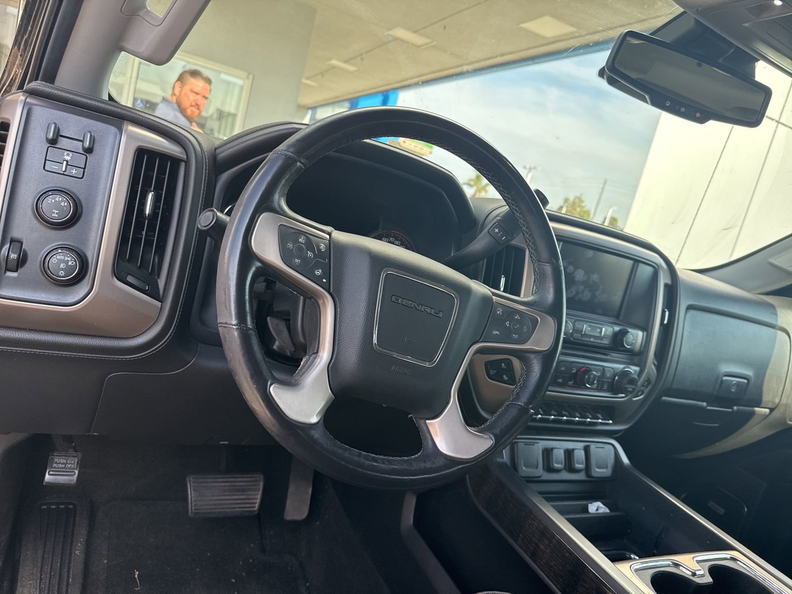 Used 2015 GMC Sierra 2500 Denali w/ Duramax Plus Package image 8