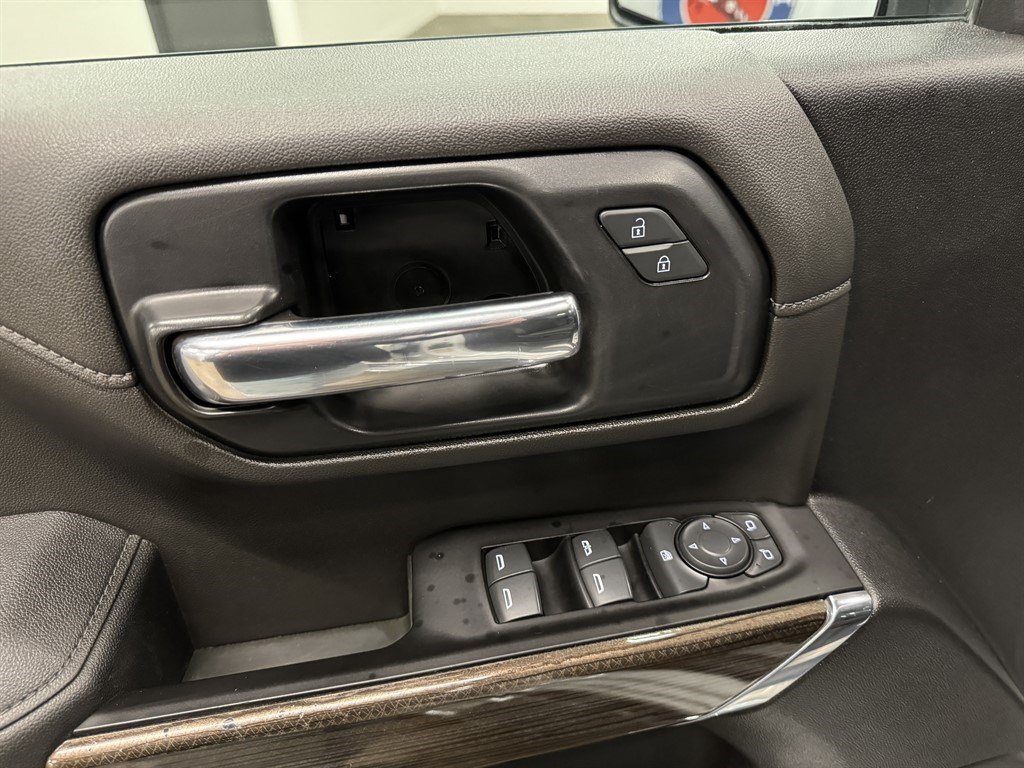 Used 2022 Chevrolet Silverado 2500 LT AWD/4WD image 31