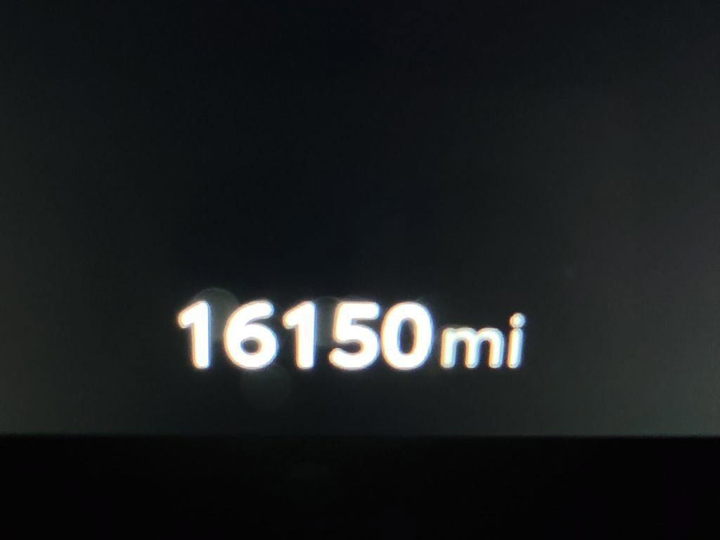 Used 2025 Toyota Camry XLE image 37