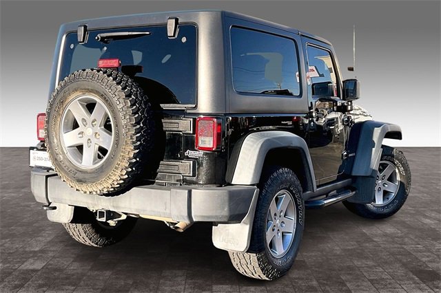 Used 2011 Jeep Wrangler Rubicon w/ PWR Convenience Group image 2