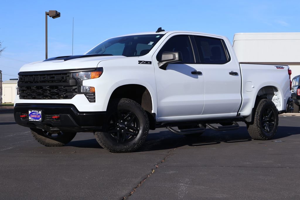 Used 2024 Chevrolet Silverado 1500 Custom Trail Boss w/ LPO, Dark Essentials Package AWD/4WD image 21