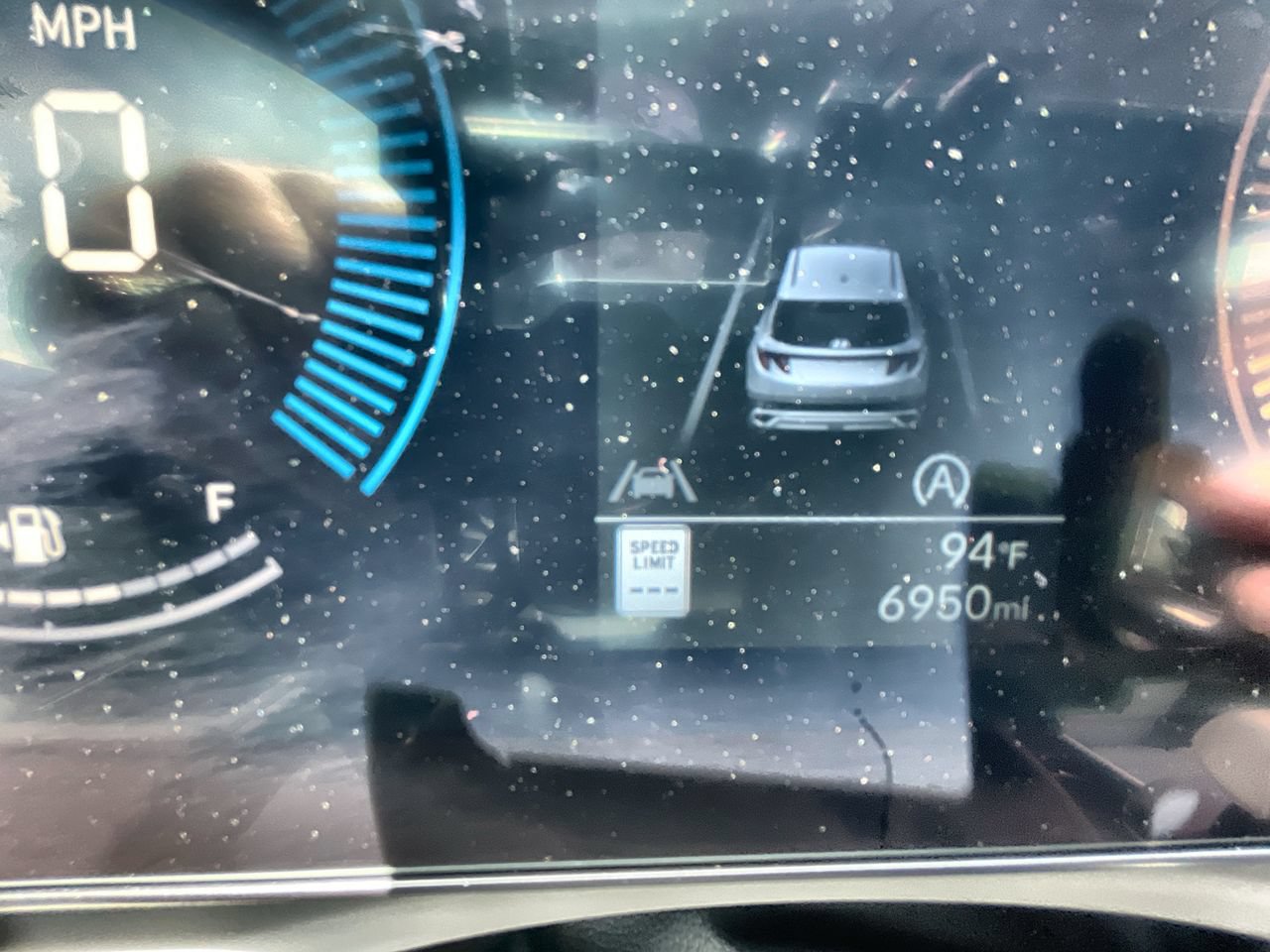 Used 2025 Hyundai Tucson SE FWD image 12